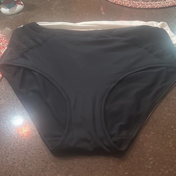 New with tags ladies underwear 3 pairs - Picture 3 of 8